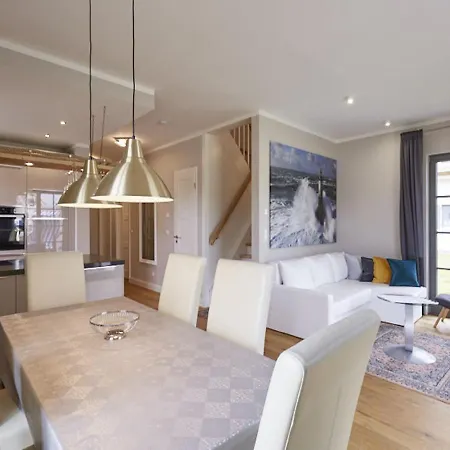 Prázdninový dům Reetland Am - Premium Reetdachvilla Mit 3 Schlafzimmern, Sauna Und Kamin E15 *