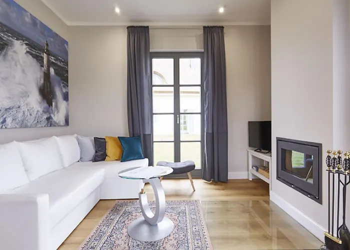 Reetland Am - Premium Reetdachvilla Mit 3 Schlafzimmern, Sauna Und Kamin E15 펜션