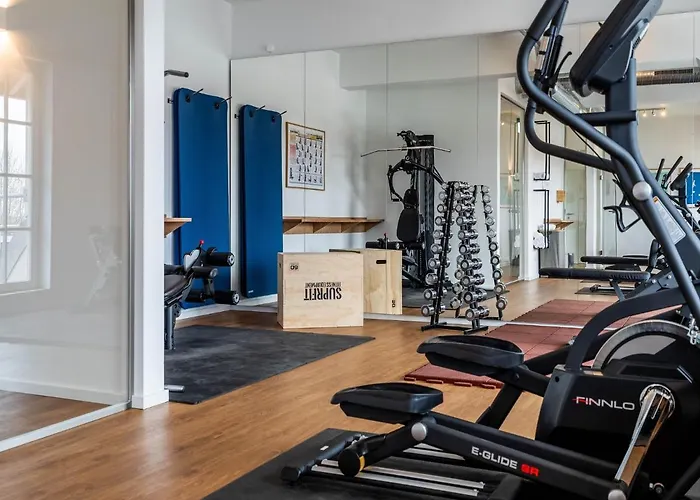 Reetland Am - Premium Reetdachvilla Mit 3 Schlafzimmern, Sauna Und Kamin E15 드란스케